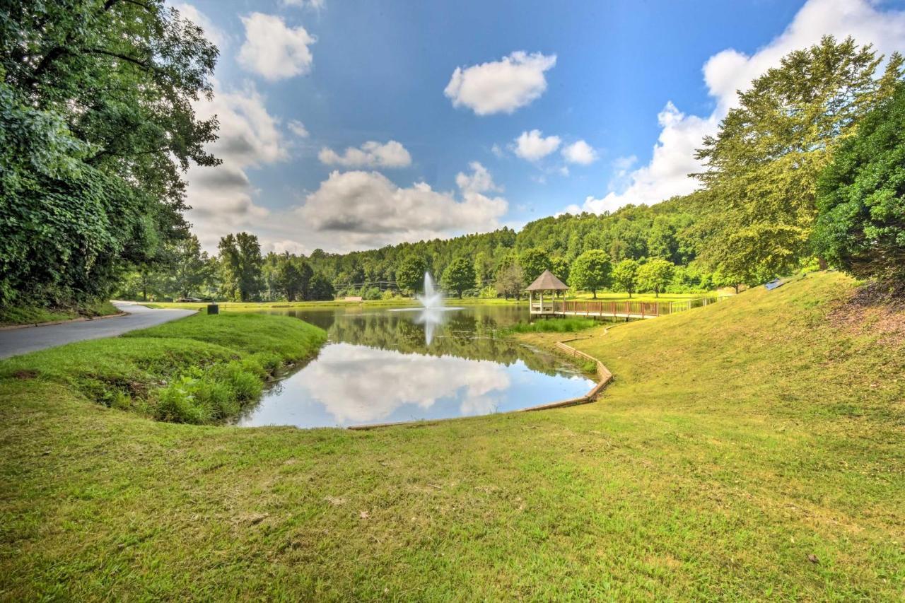 Kingwood Resort Condo With Golf Course Views! Clayton Exteriör bild